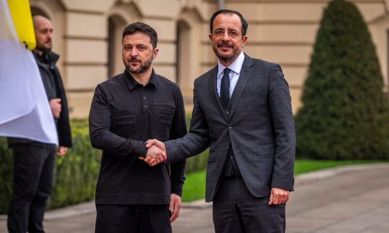 Στις 7 Ιανουαρίου στην Κύπρο ο Βολοντίμιρ Ζελένσκι