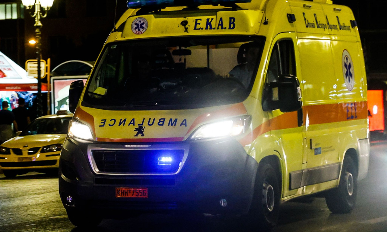 Σοβαρό τροχαίο στην Πρέβεζα: 65χρονος τραυματίας μετά από εκτροπή μοτοσικλέτας