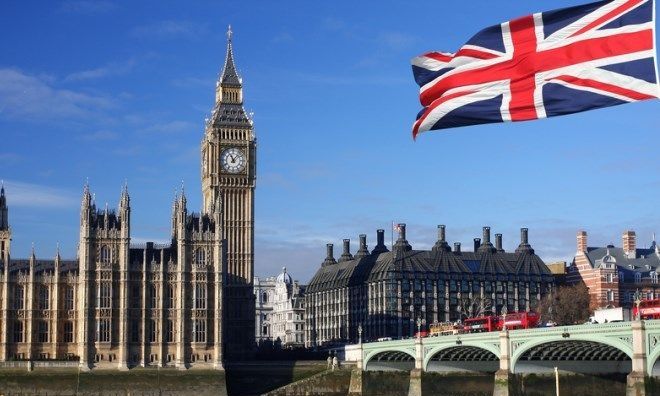 Βρετανία: Το 2025 ήταν το θερμότερο και πιο «ηλιόλουστο» έτος όλων των εποχών