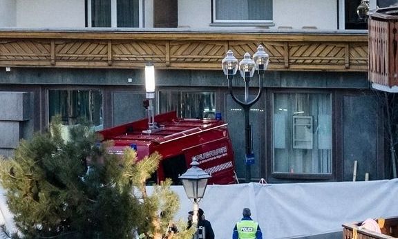 Κραν Μοντανά: Επιβεβαιώθηκε η αιτία της πυρκαγιάς – Πού στρέφονται οι έρευνες