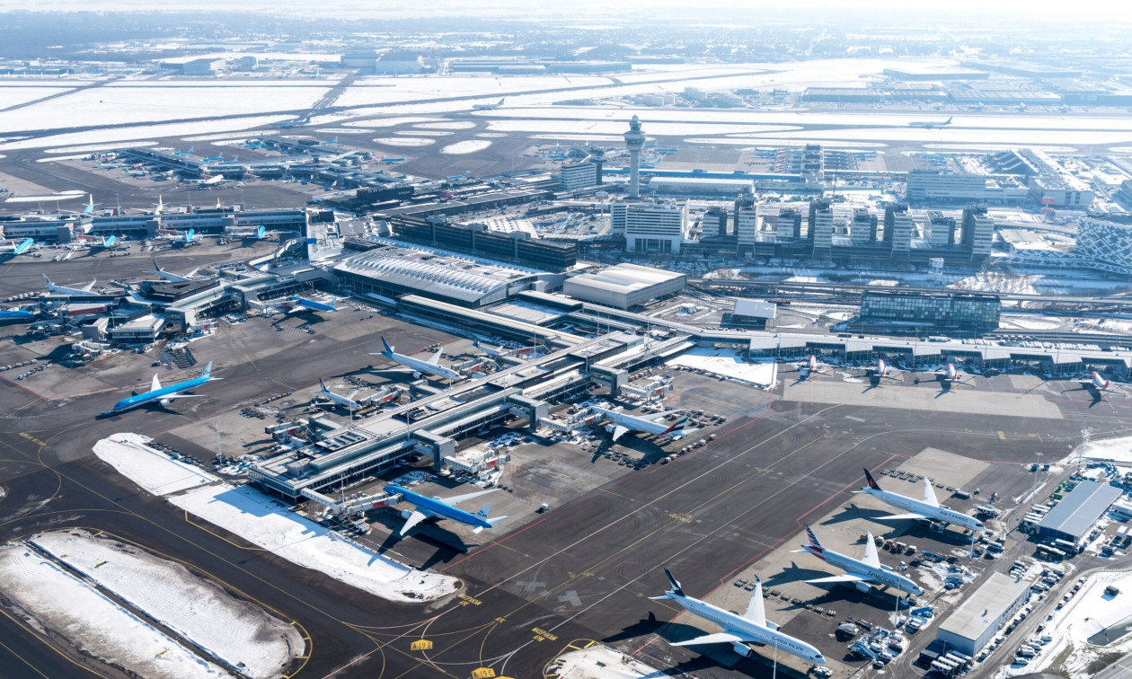 Παγετός στο Άμστερνταμ, ακυρώνονται εκατοντάδες πτήσεις