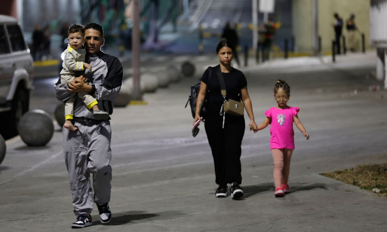 Βενεζουέλα: Εικόνες από τους δρόμους του Καράκας μετά την αμερικανική επίθεση
