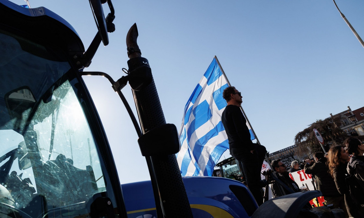 Μπλόκα αγροτών: Ποιοι συμμετέχουν στη σημερινή σύσκεψη – Τι θα αποφασιστεί για τις κινητοποιήσεις