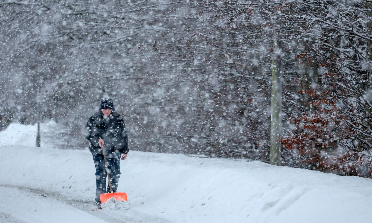 Κακοκαιρία – Η Ευρώπη στον πάγο: Έξι άνθρωποι έχασαν τη ζωή τους