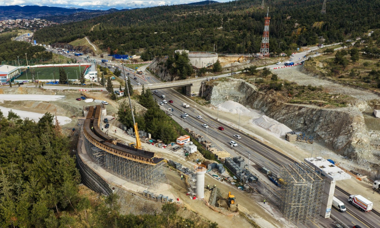 Flyover: Κλείνουν και τα δύο ρεύματα της εσωτερικής περιφερειακής οδού λόγω εργασιών
