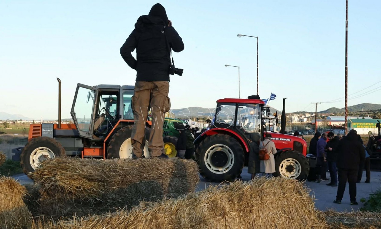 «Ναι» από τους αγρότες μετά την πρόσκληση Μαρινάκη μέσω Newsbomb: Συνάντηση στο Μαξίμου την Τρίτη
