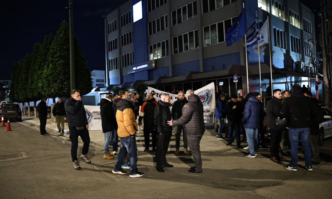 Αποκαταστάθηκε η κυκλοφορία στο Σύνταγμα μετά τη συγκέντρωση – Ανοιχτή ξανά η λεωφόρος Αμαλίας