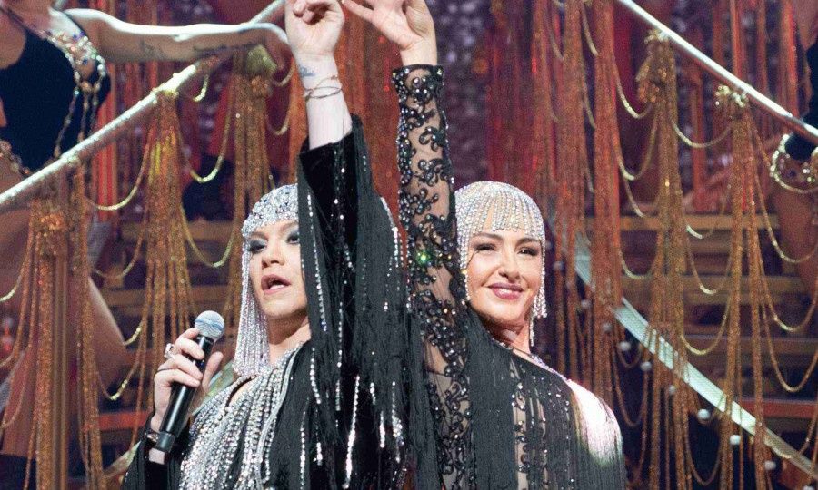 Θριαμβευτική πρεμιέρα για τον Τάκη Ζαχαράτο και την Έλενα Παπαρίζου στο NOX!