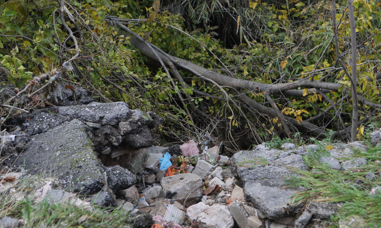 Κακοκαιρία: «Μπαράζ» κλήσεων στη Πυροσβεστική από Δυτική Ελλάδα, Πελοπόννησο και Στερεά Ελλάδα