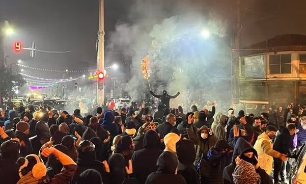 Ιράν: Σε κατάσταση «συναγερμού» το Ισραήλ για την πιθανότητα επέμβασης Τραμπ στη χώρα