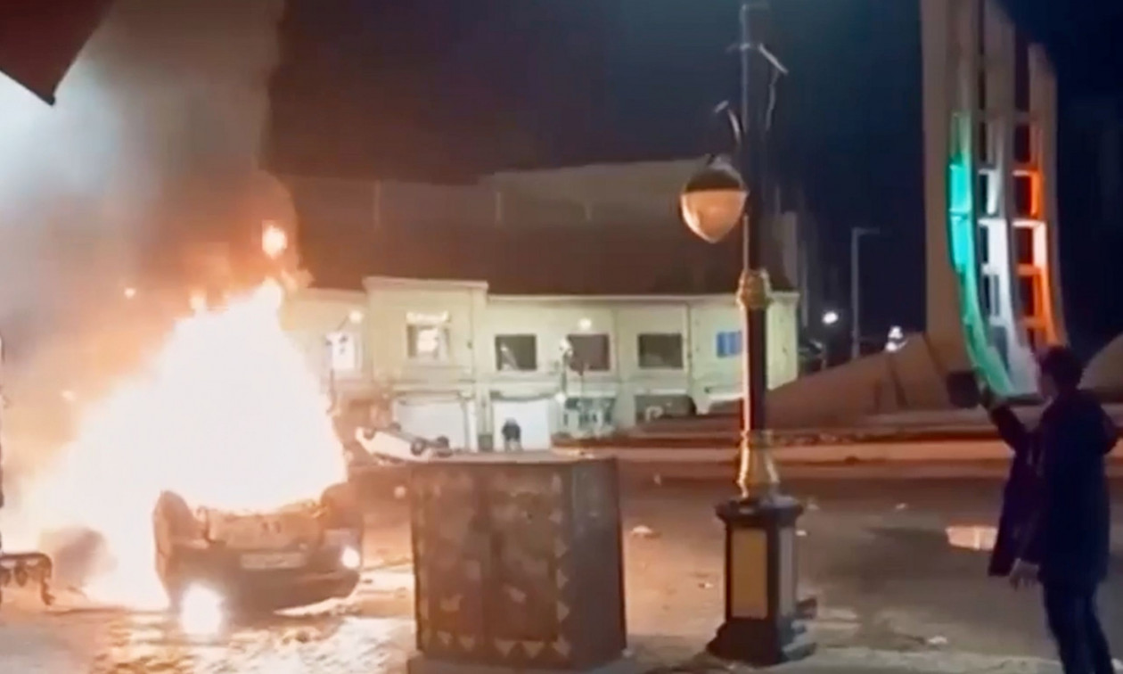 Ιράν: «Νόμιμοι στόχοι» Ισραήλ και βάσεις των ΗΠΑ αν η Ουάσινγκτον επιτεθεί στη χώρα, λέει η Τεχεράνη