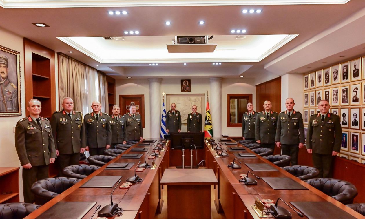Πρώτη Συνεδρίαση του Νέου Ανώτατου Στρατιωτικού Συμβουλίου