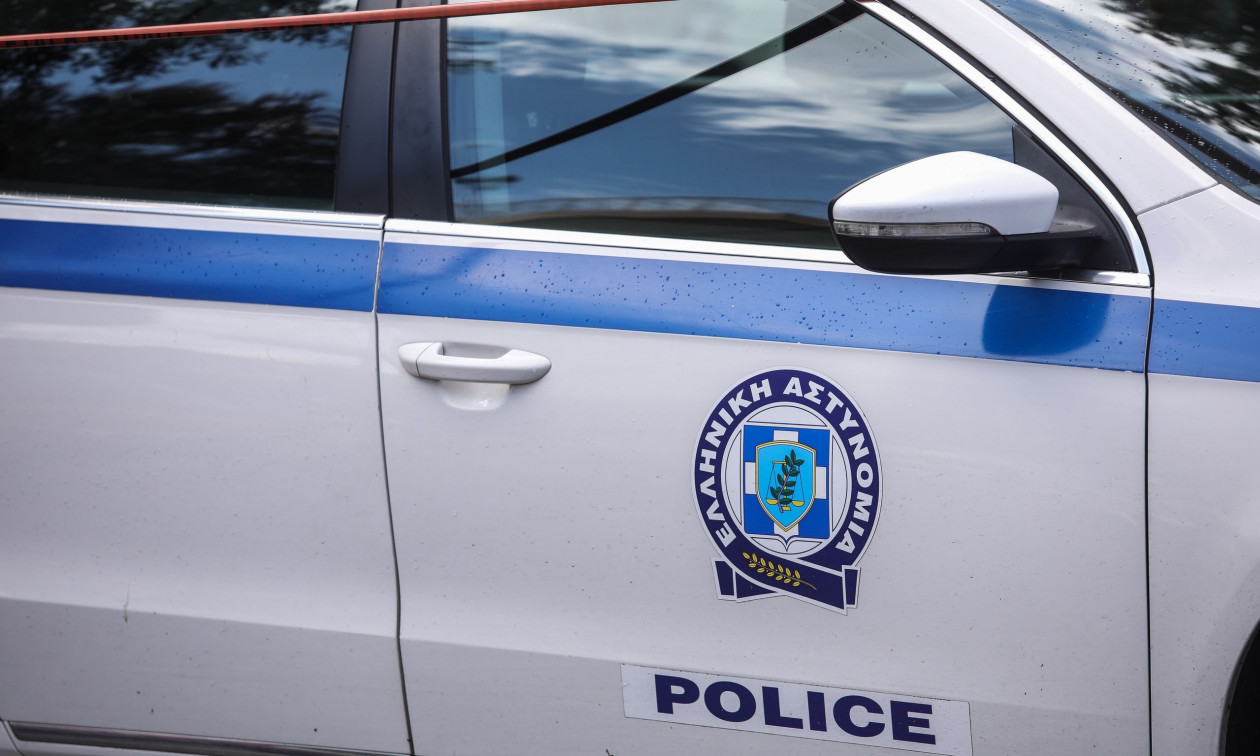 Πάτρα: Αίσιο τέλος με την γυναίκα που απειλούσε να πέσει από ταράτσα – Πείστηκε να κατέβει