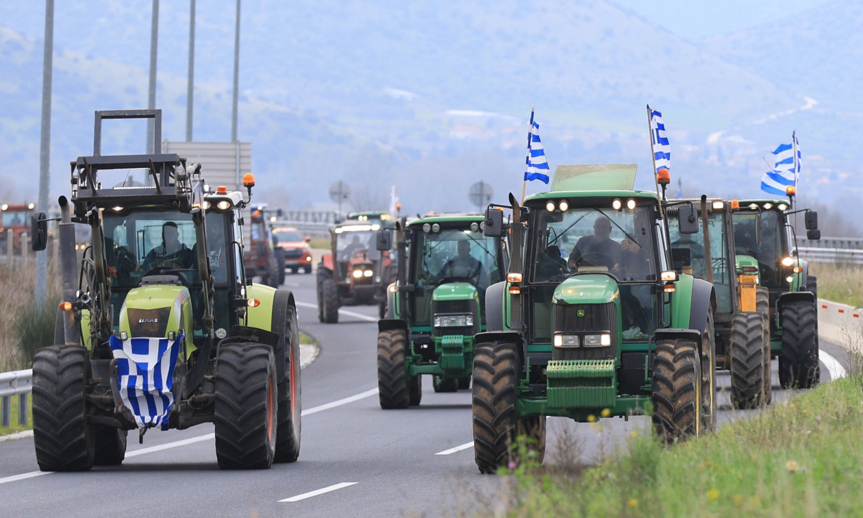 Στα δύο οι αγρότες – Ποιοι θα πάνε στη συνάντηση με τον πρωθυπουργό και ποιοι όχι