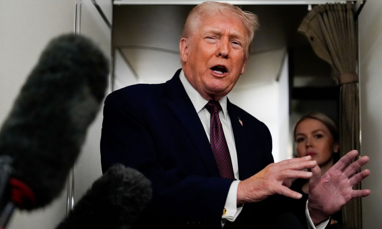 Τραμπ σε Ιρανούς: Συνεχίστε τις διαδηλώσεις – Η βοήθεια είναι καθ’ οδόν