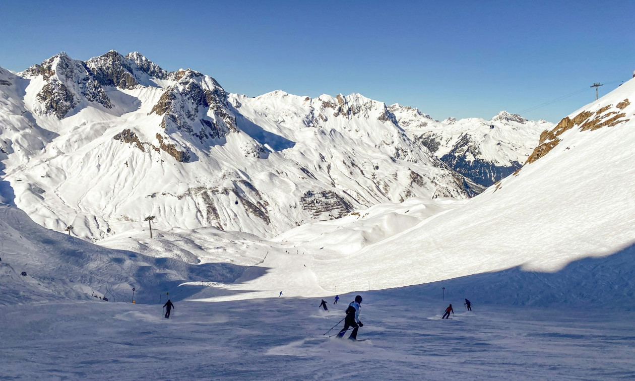 Τραγωδία στην Αυστρία: 13χρονος παρασύρθηκε από χιονοστιβάδα στις Άλπεις