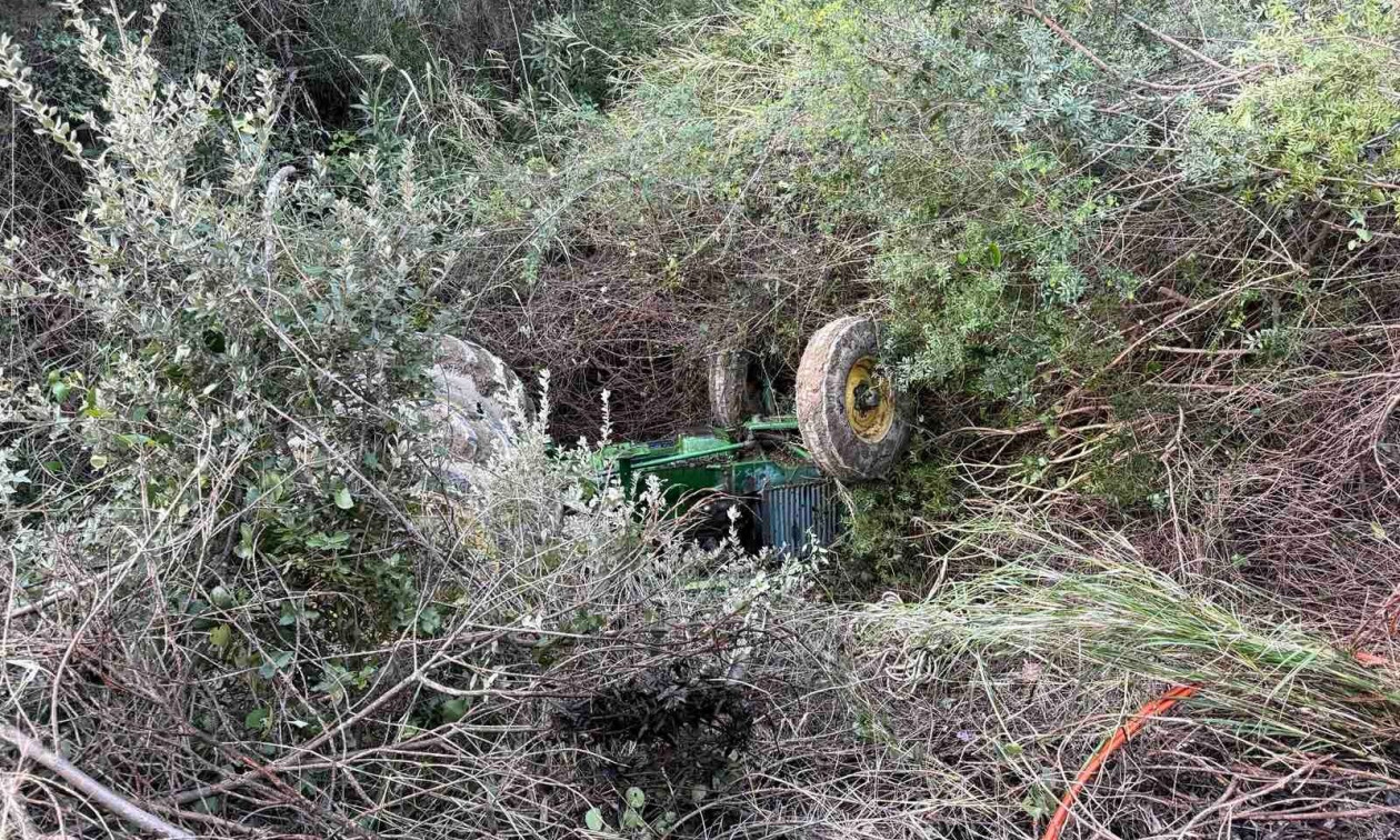 Μεσολόγγι: Νεκρός 70χρονος οδηγός τρακτέρ – Το όχημά του ανετράπη σε ρέμα