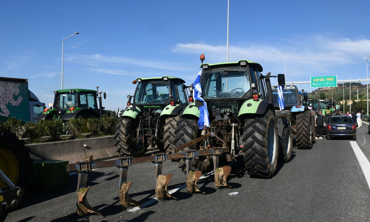 Μπλόκα αγροτών: Άνοιξε η Περιμετρική της Πάτρας