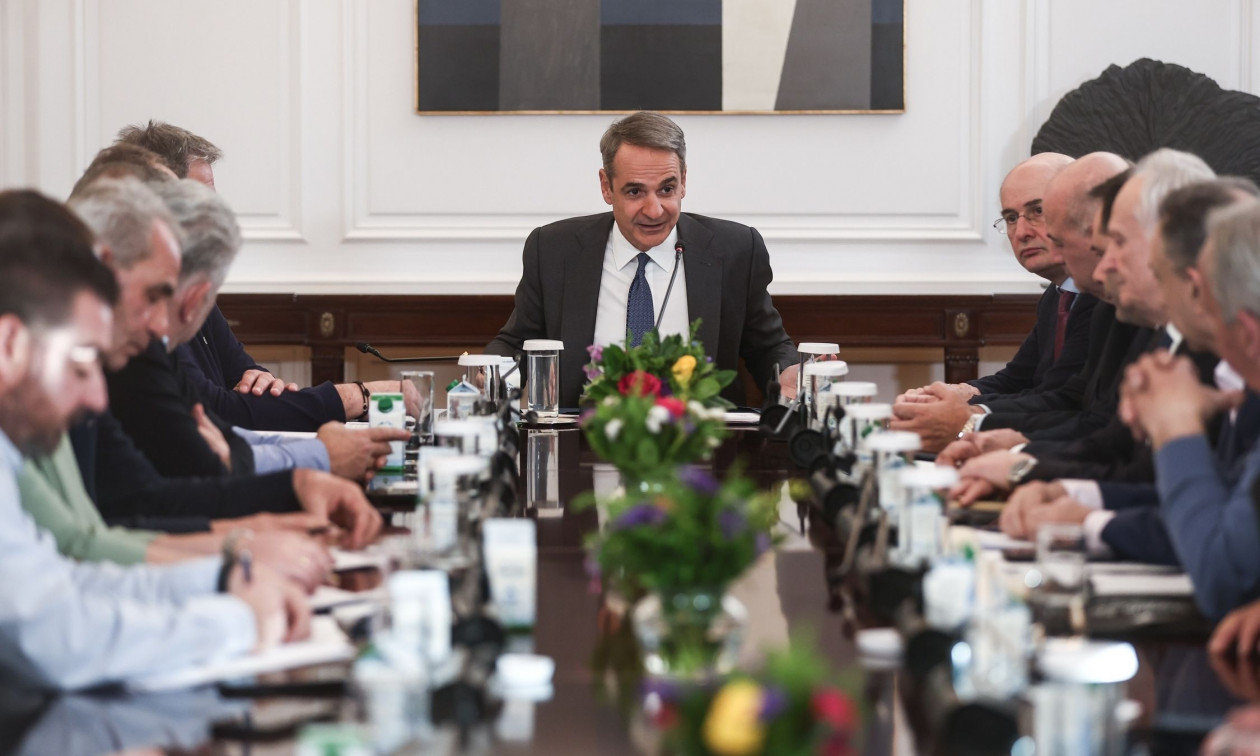 Μαρινάκης: Συμφωνία για συνάντηση Μητσοτάκη – αγροτών τη Δευτέρα