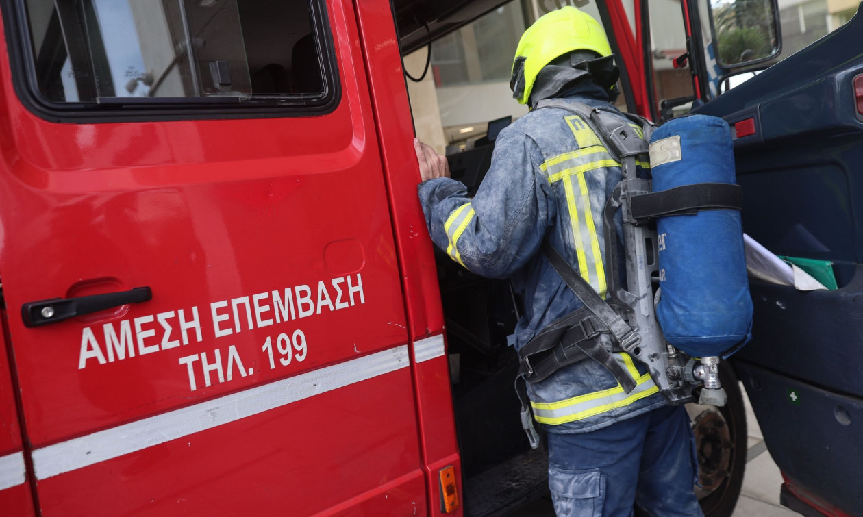 Φωτιά τώρα στον Νέο Κόσμο