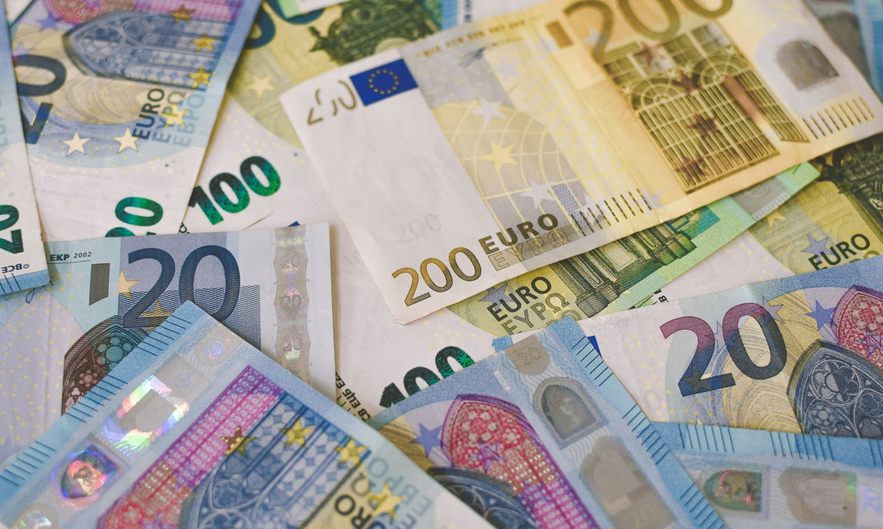 ΔΥΠΑ: Επίδομα 300 ευρώ σε ανέργους – Ποιοι μπορούν να το λάβουν