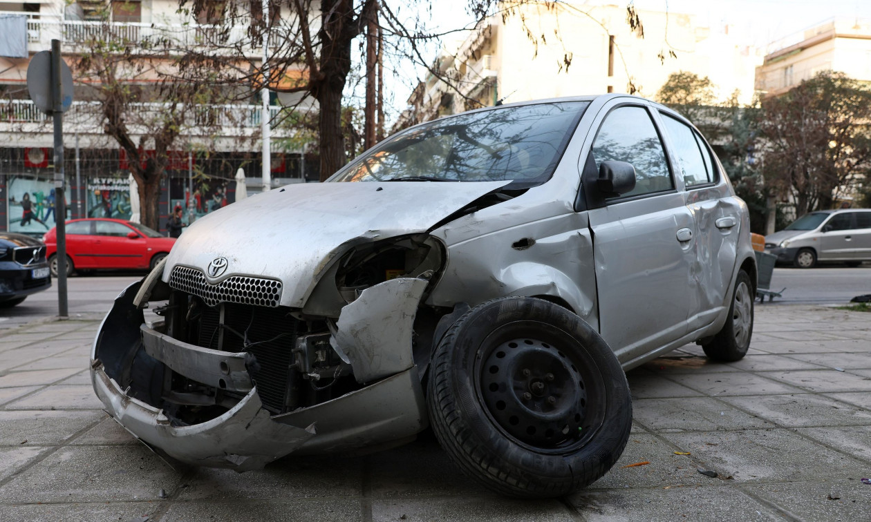 Τροχαίο στη Θεσσαλονίκη: «Δεν είχε πιει, κόλλησε το γκάζι» λέει η μητέρα της 24χρονης οδηγού