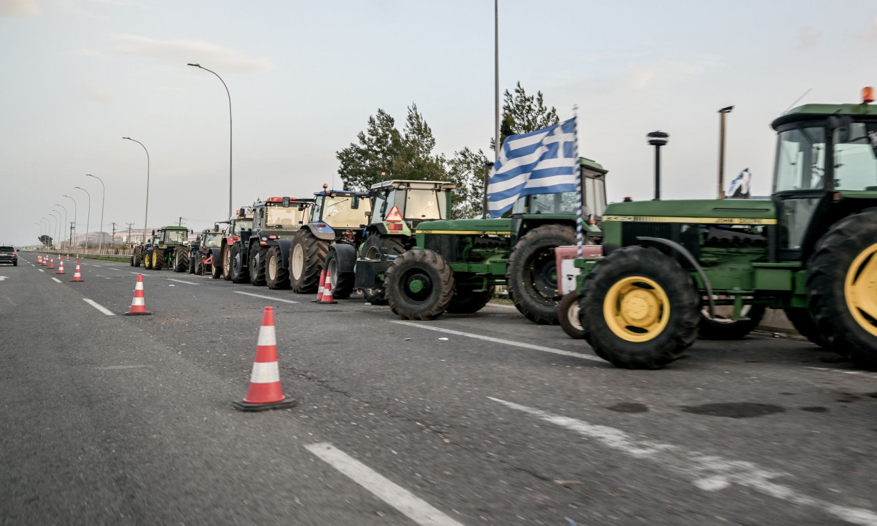 Μπλόκα αγροτών: Άρση κυκλοφοριακών ρυθμίσεων στην Πιερία – Ανοιχτή η εθνική οδός στην Κατερίνη