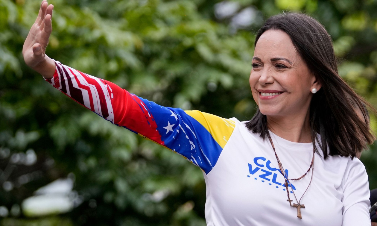 Βενεζουέλα: Η στιγμή της μυστικής διαφυγής της Μαρία Κορίνα Ματσάδο από τη χώρα – Δείτε βίντεο