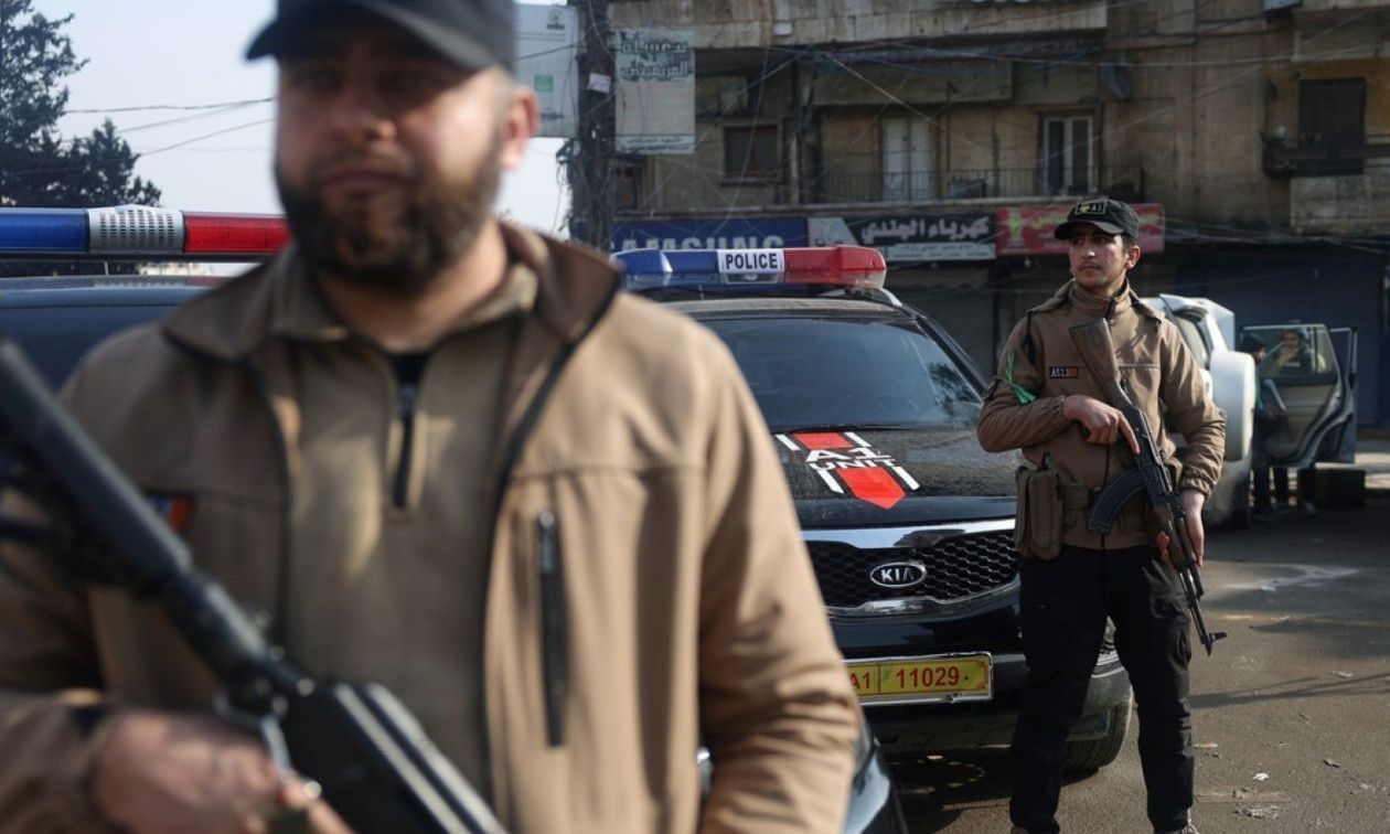 Επεκτείνονται οι συγκρούσεις ισλαμιστών-Κούρδων στη Συρία – Απαγόρευση κυκλοφορίας και στη Ράκα