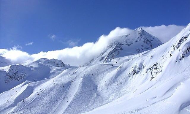 Δύο φονικές χιονοστιβάδες στο Σάλτσμπουργκ – Νεκροί 5 ορειβάτες