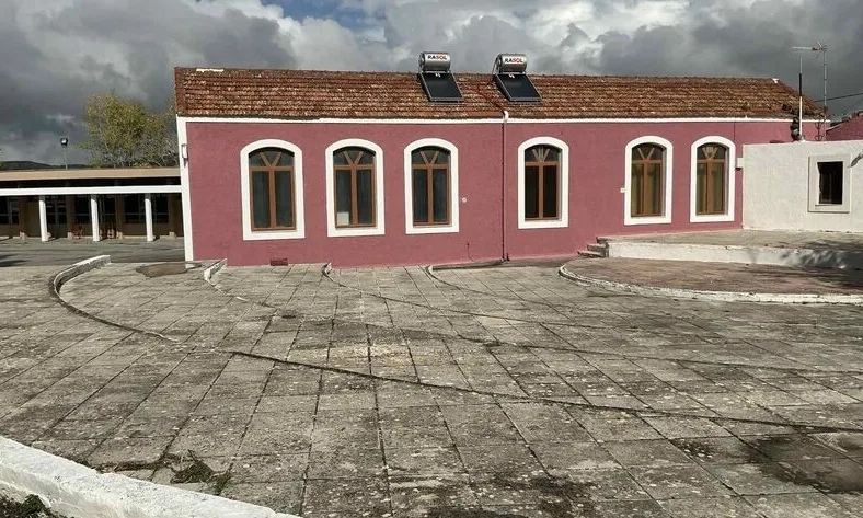 Ρέθυμνο: Εγκαίνια κατοικίες που θα παραχωρηθούν με χαμηλό ενοίκιο σε γιατρούς και εκπαιδευτικούς