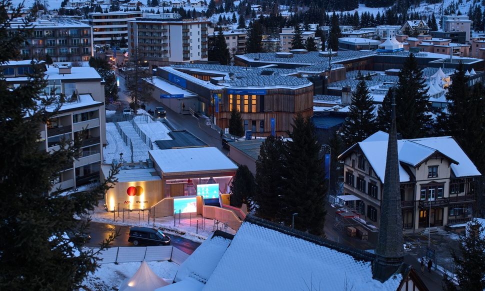 Nταβός: Aνοίγει σήμερα η αυλαία για το ετήσιο ραντεβού της παγκόσμιας ελίτ