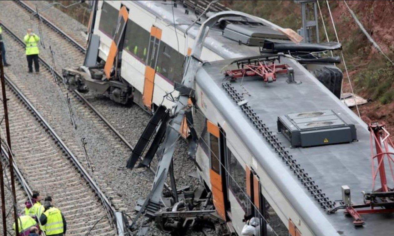 Σιδηροδρομικό δυστύχημα στην Ανδαλουσία: Θρήνος για «Τέμπη» της Ισπανίας-39 νεκροί, 152 τραυματίες