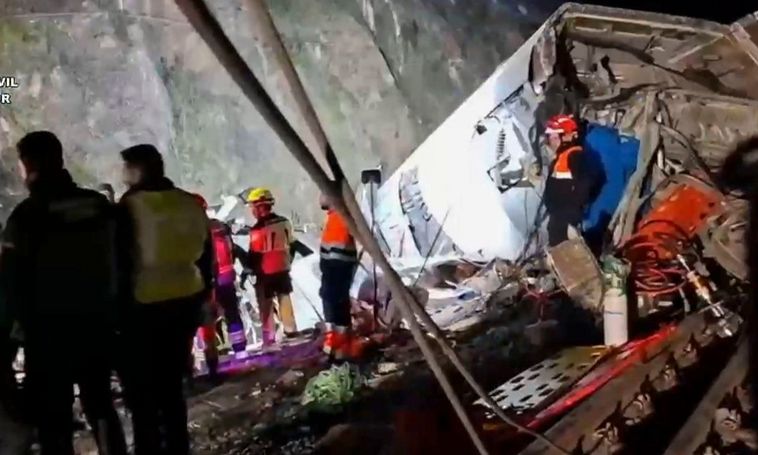 Σιδηροδρομικό δυστύχημα στην Ισπανία : Οι πρώτες εκτιμήσεις για τα αίτια