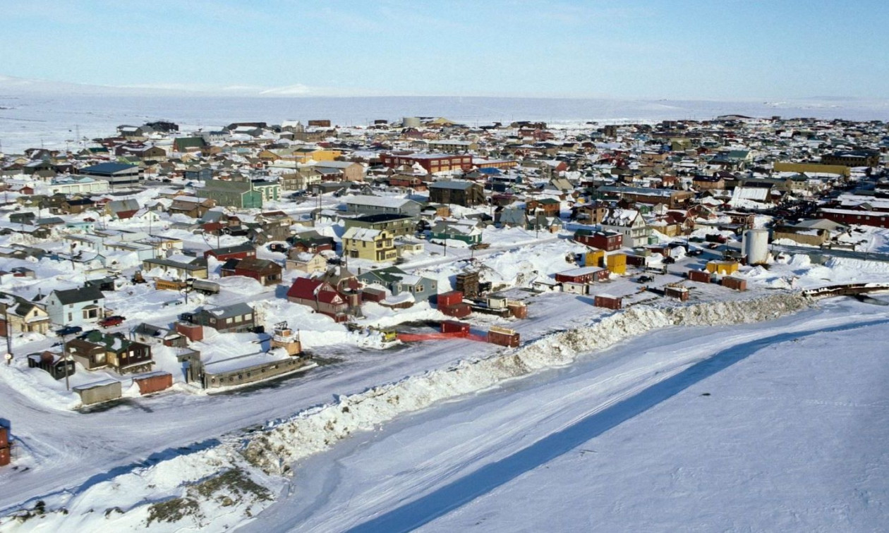 Nome: Μία μικροσκοπική πόλη στην Αλάσκα, κλειδί για τις παγκόσμιες φιλοδοξίες του Τραμπ