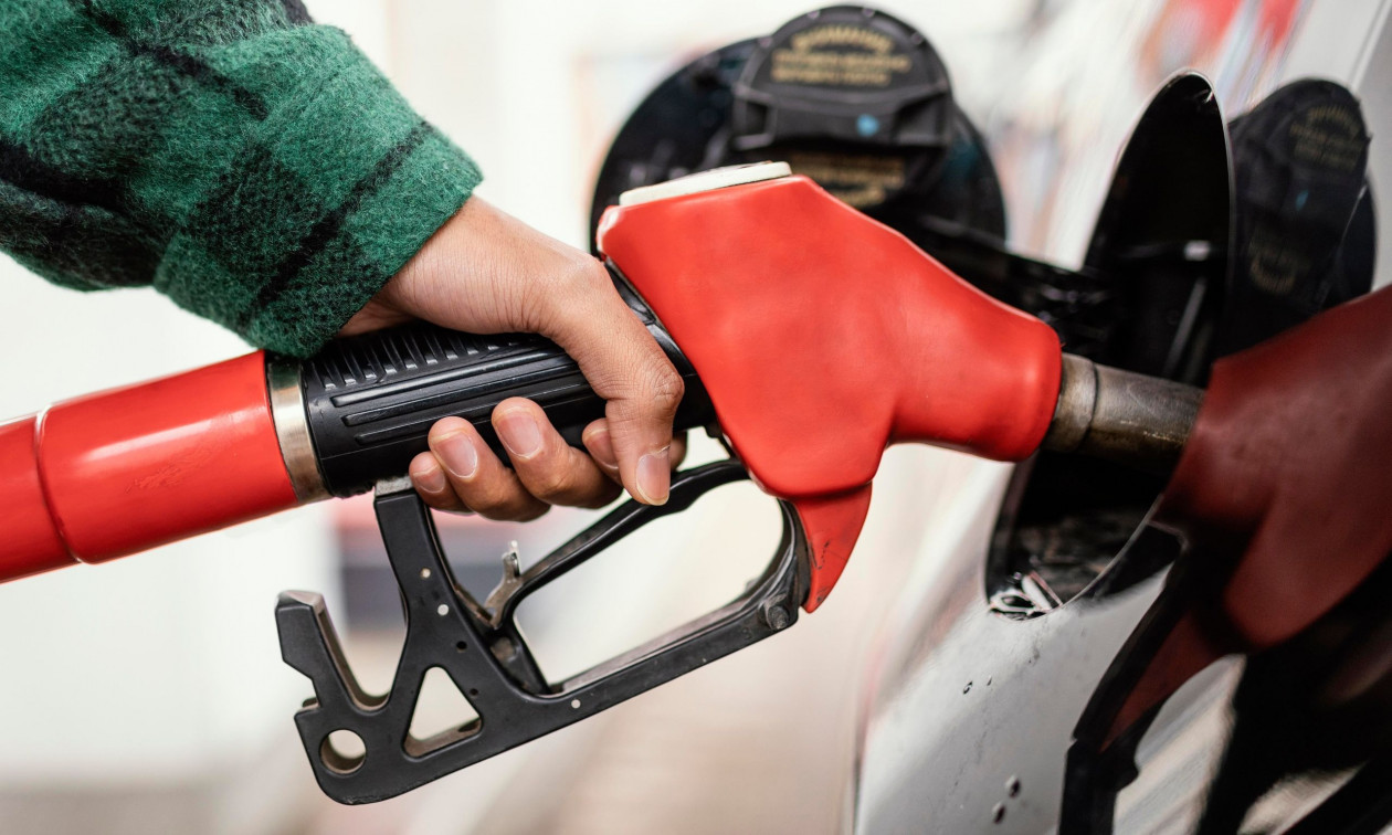 Στο μικροσκόπιο 13 μέλη του κυκλώματος παραποίησης αντλιών καυσίμων – Το βαρύ κατηγορητήριο