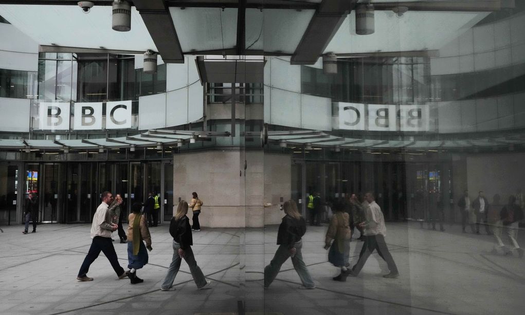 Το BBC ανακοίνωσε «στρατηγική συνεργασία» με το YouTube για να διευρύνει το κοινό του