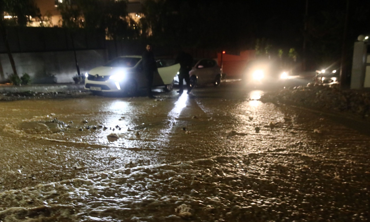 Κολυδάς: Γιατί πλημμύρισε ξανά η Γλυφάδα – Τι έδειξε η καταστροφή του 1993