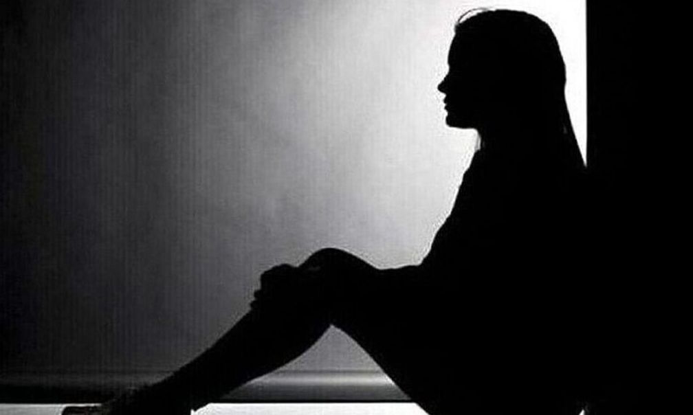 Κολωνός: Αναβιώνει στο Εφετείο η υπόθεση βιασμού της 12χρονης – Στο εδώλιο και η μητέρα της