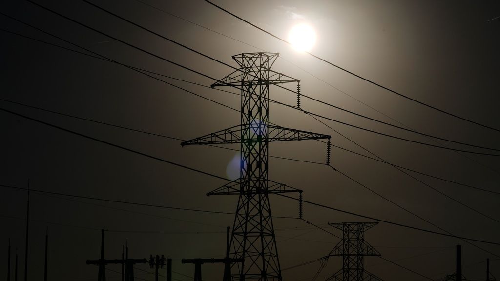 ΗΠΑ: 130.000 νοικοκυριά χωρίς ρεύμα λόγω της κακοκαιρίας που σαρώνει τη χώρα