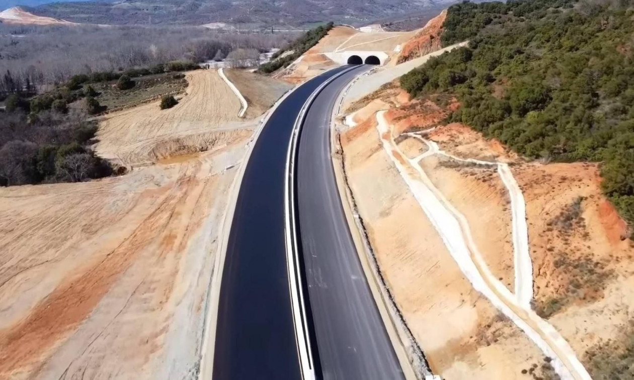 Συνεχίζονται τα έργα στο βόρειο τμήμα του Ε65: Μέσα στο πρώτο εξάμηνο του 2026 η παράδοση του έργου