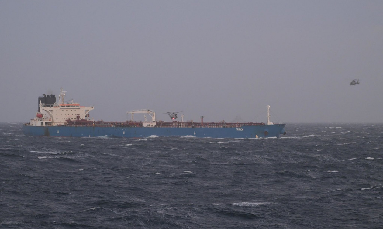 Γαλλία: Υπό κράτηση ο πλοίαρχος του τάνκερ που φέρεται ότι ανήκει στον «σκιώδη στόλο» της Ρωσίας