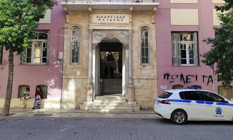 Βορίζια: Στο νοσοκομείο οι γονείς του 39χρονου Φανούρη – Αναβλήθηκε η δίκη στο Αυτόφωρο