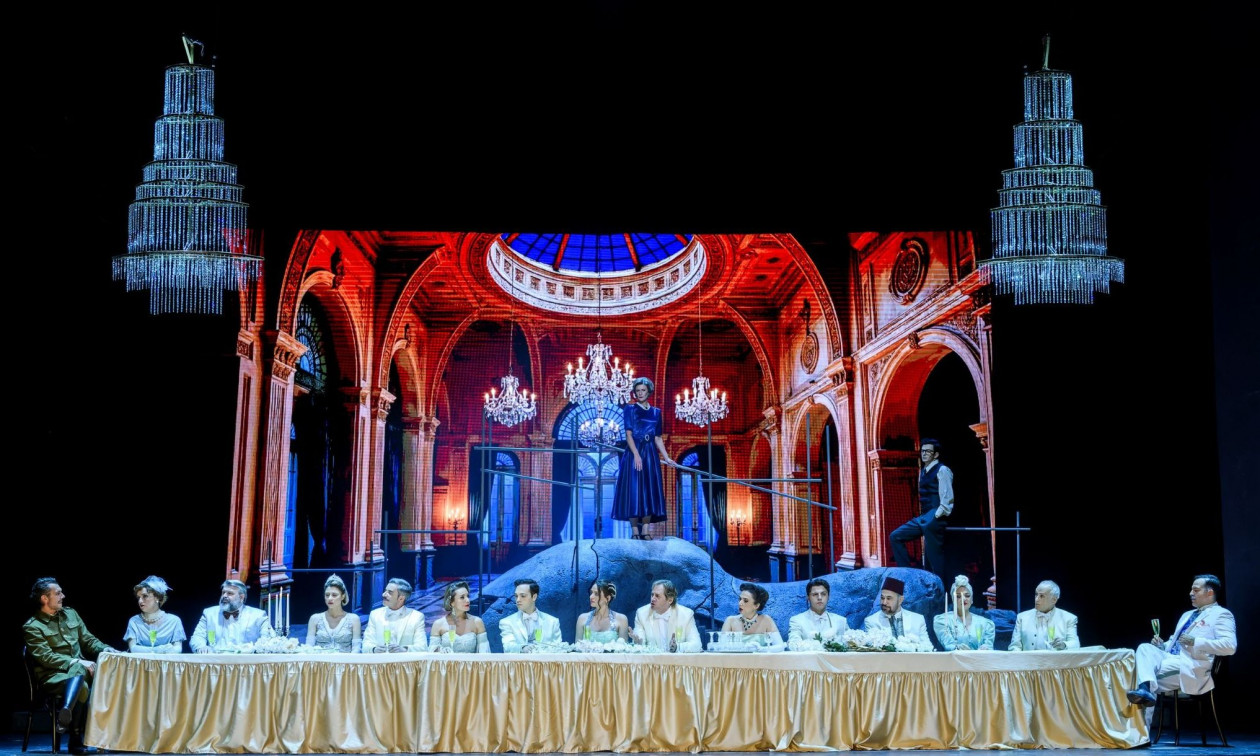 Παράταση παραστάσεων για την «Αλεξάνδρεια» του Φωκά Ευαγγελινού στο Θέατρο Παλλάς