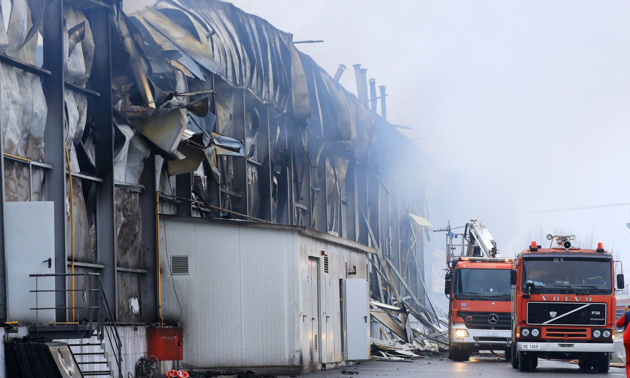 Τσίπρας για τραγωδία στα Τρίκαλα: «Οι εργαζόμενοι ξεκίνησαν για μεροκάματο και δεν επέστρεψαν ποτέ»