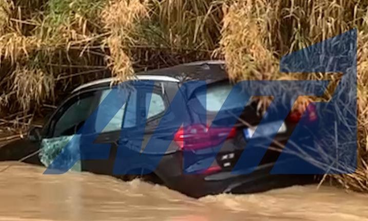 Πικέρμι: Όχημα παρασύρθηκε από ρέμα – Δραματική διάσωση των επιβατών