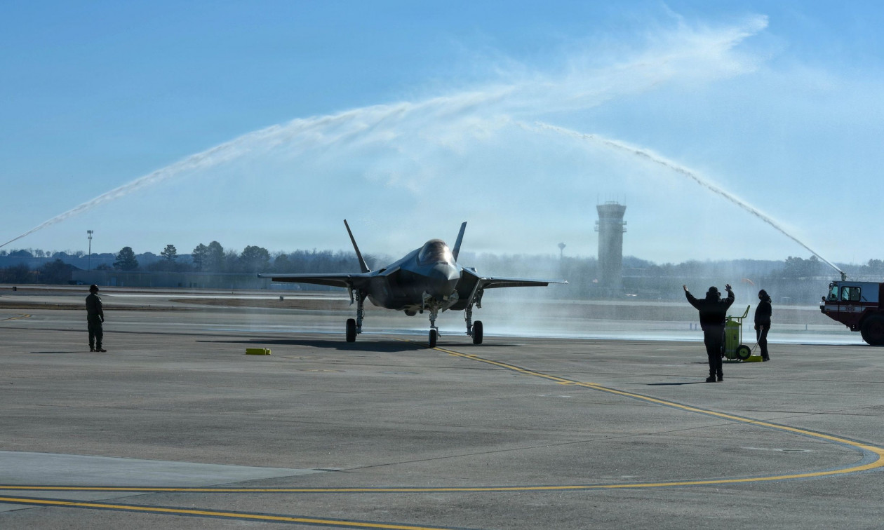 Η Φινλανδία παρέλαβε επίσημα το πρώτο της μαχητικό αεροσκάφος F-35A