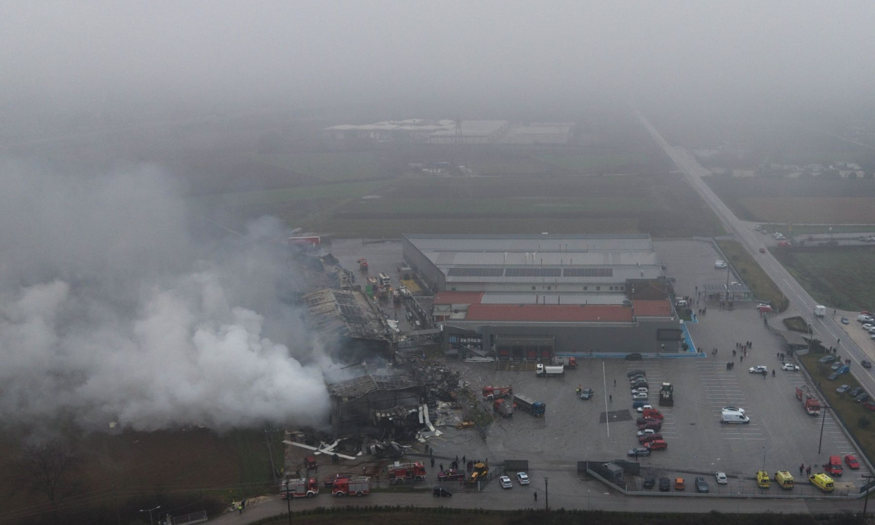 Βιολάντα – σύζυγος Σκαμπαρδώνη: «Η αυλαία θα πέσει και τα παιδιά μας θα ψάχνουν τις μανάδες τους»