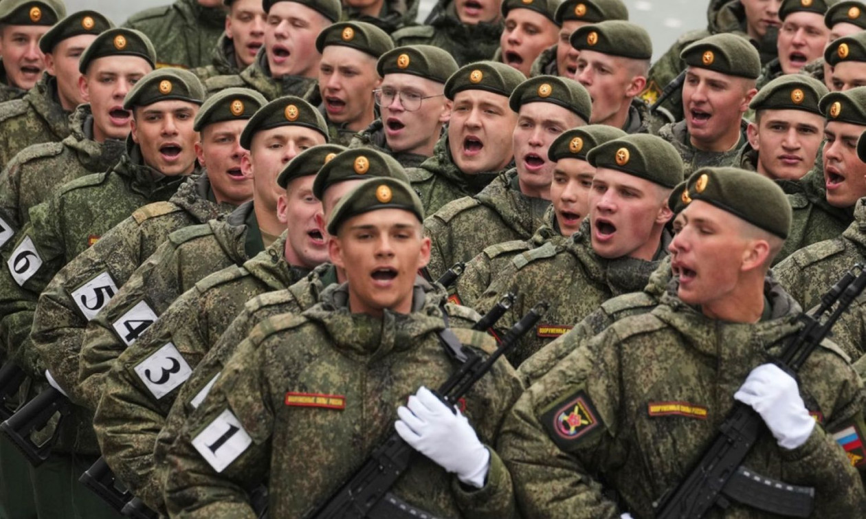 Μόσχα: Οι τακτικές στρατολόγησης Ρώσων πολιτών, μεταναστών και φυλακισμένων