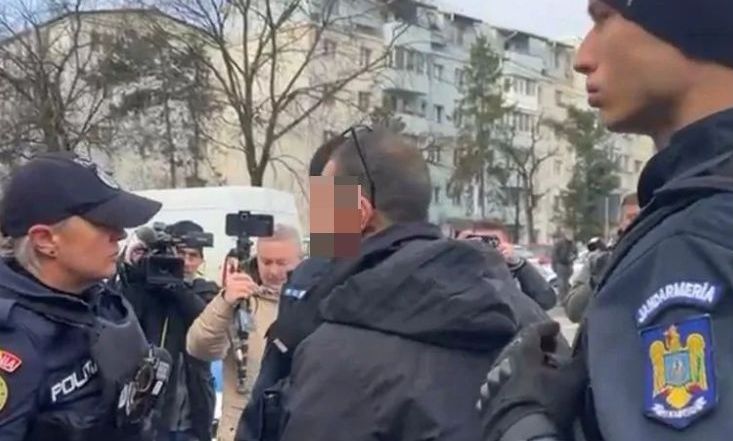 Ρουμανία: Στιγμές έντασης στην Τιμισοάρα – Οπαδός του ΠΑΟΚ έσπασε κάμερα δημοσιογράφου